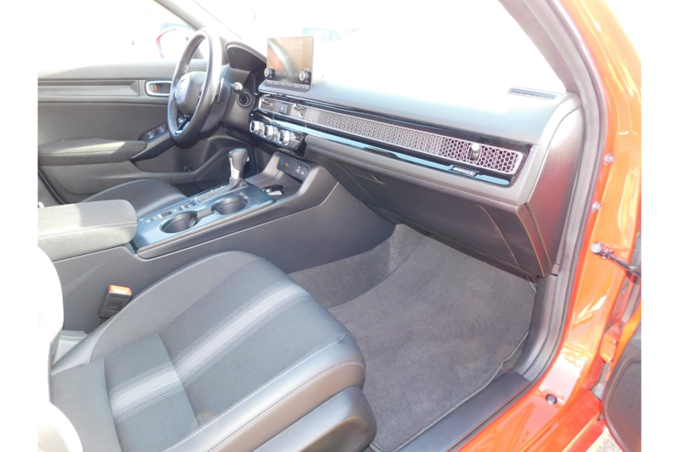 2024 Honda Civic - Image 9