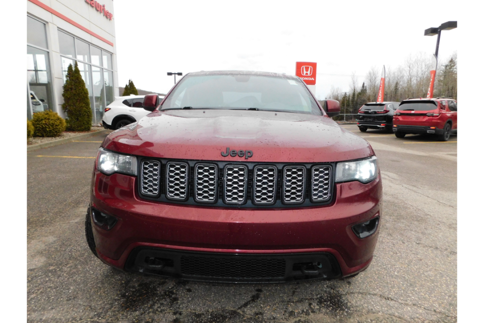 2019 Jeep Grand Cherokee - Image 8