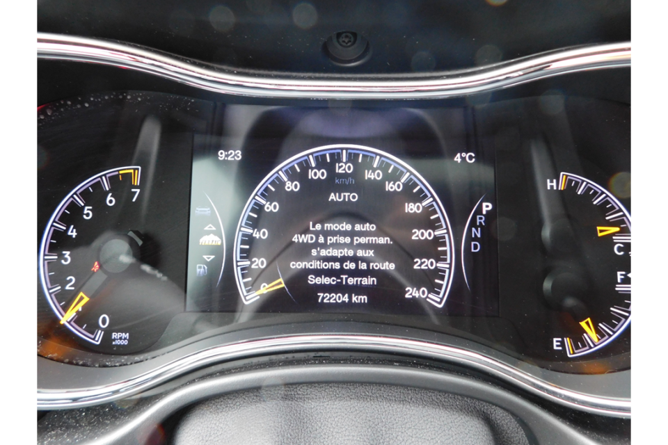 2019 Jeep Grand Cherokee - Image 17
