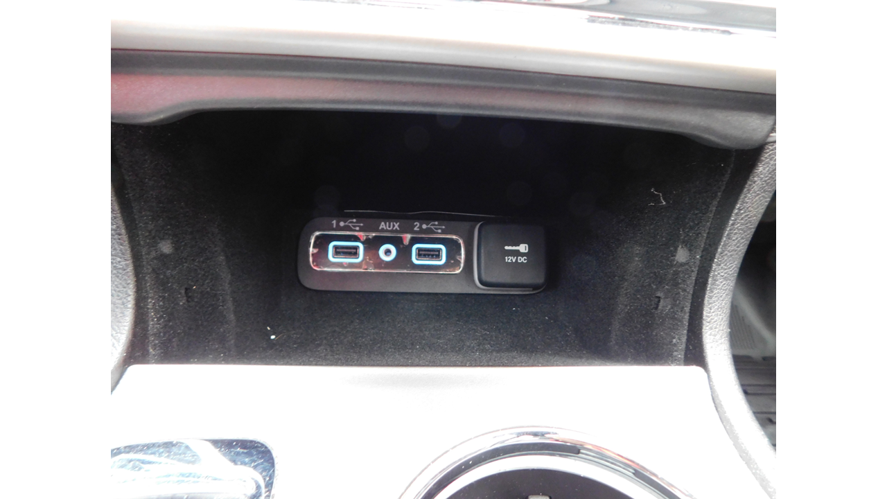2019 Jeep Grand Cherokee - Image 19