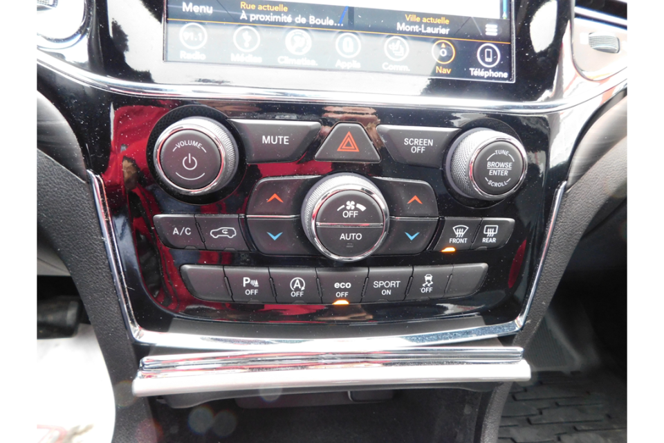 2019 Jeep Grand Cherokee - Image 20
