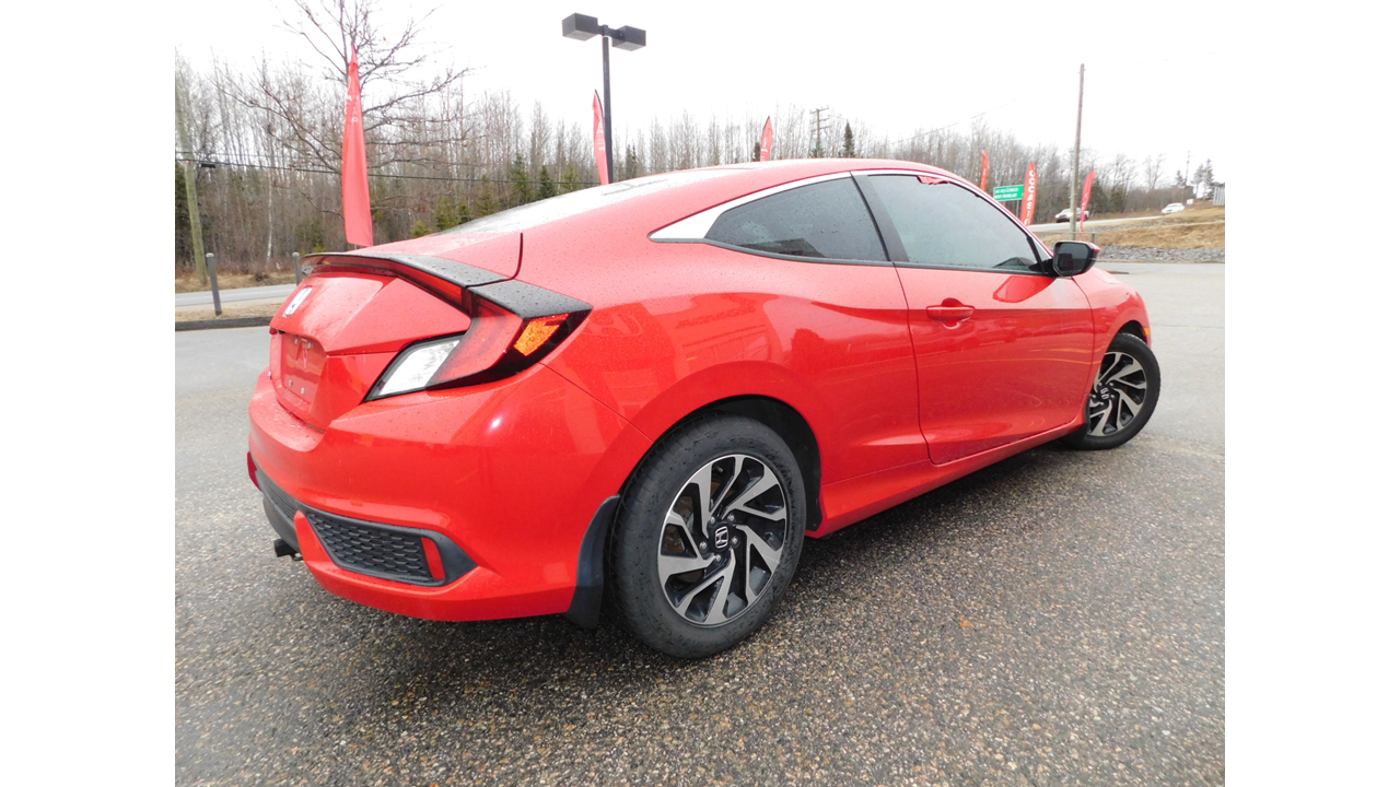 2017 Honda Civic - Image 5