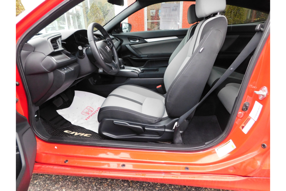 2017 Honda Civic - Image 10