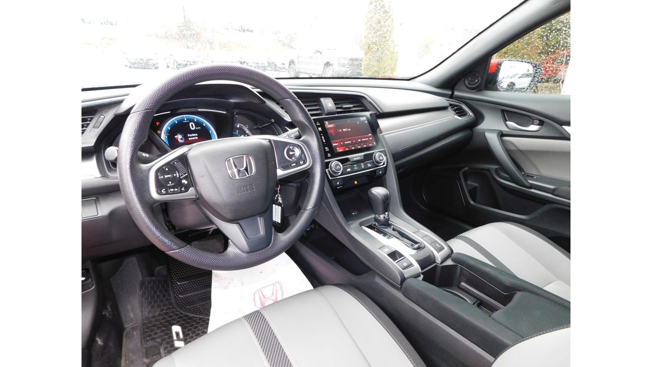2017 Honda Civic - Image 11