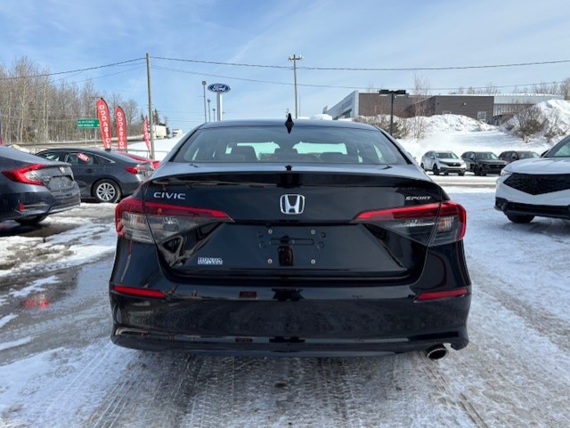 2022 Honda Civic - Image 15