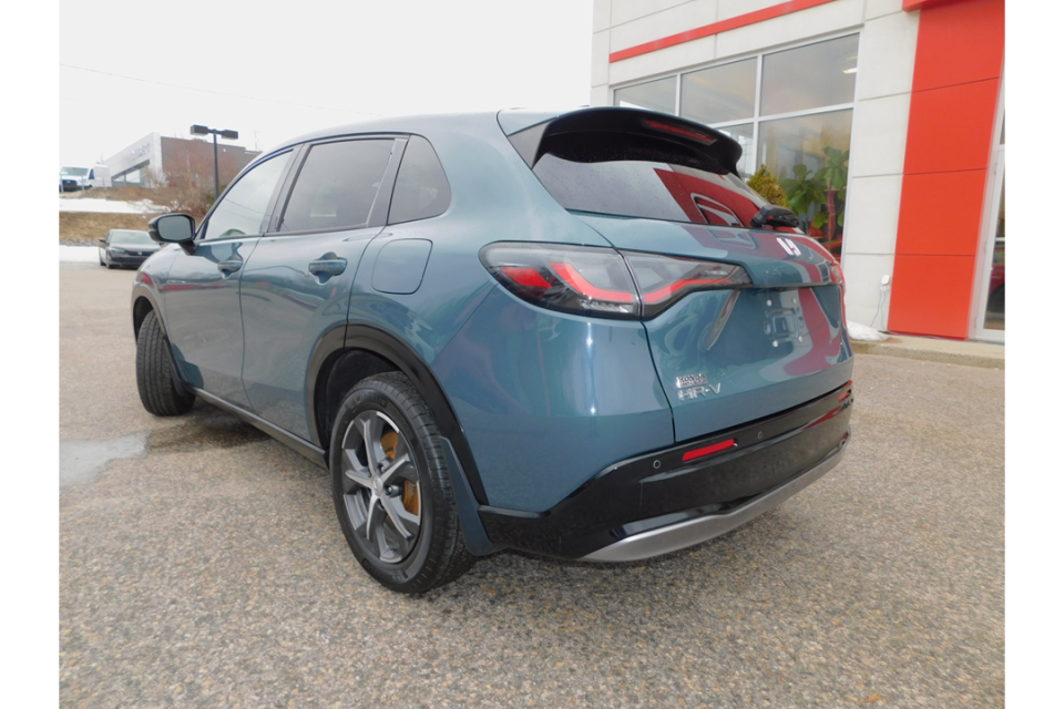 2023 Honda HR-V - Image 3