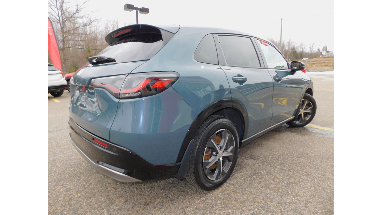 2023 Honda HR-V - Image 5