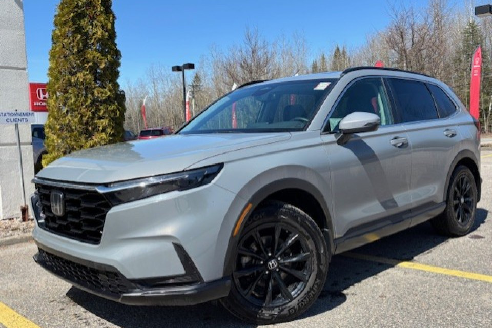 2023 Honda CR-V - Image 1