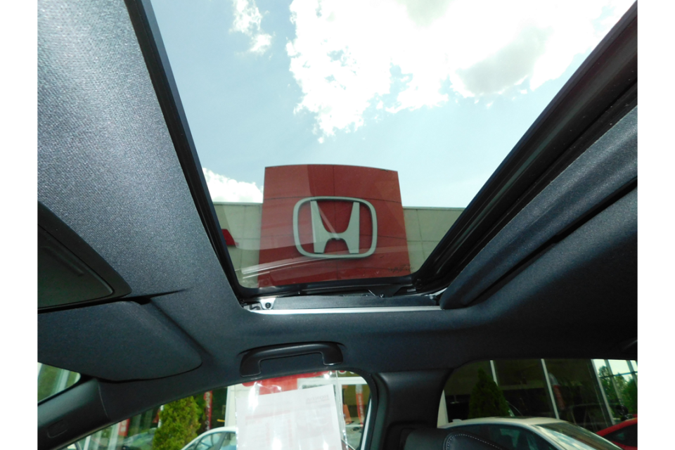 2022 Honda CR-V - Image 27