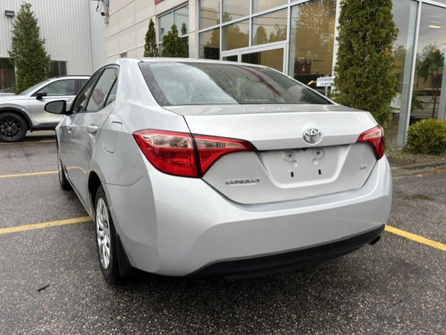 2017 Toyota Corolla - Image 5