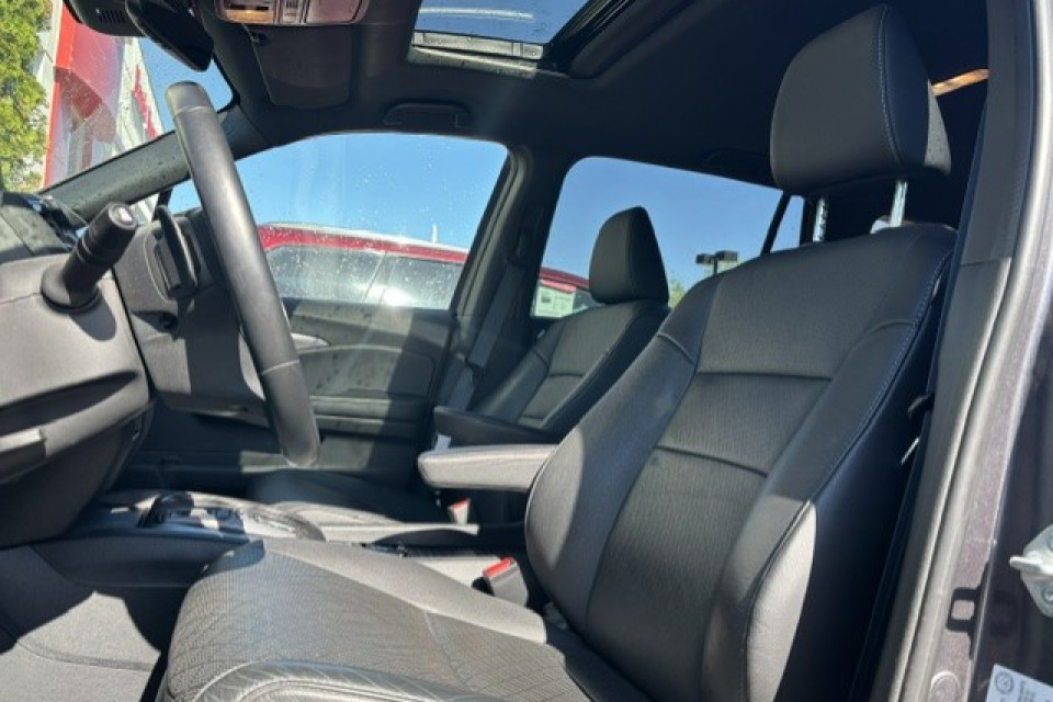 2021 Honda Passport - Image 3