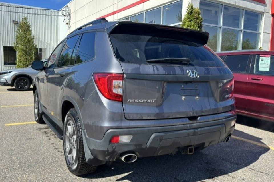 2021 Honda Passport - Image 5
