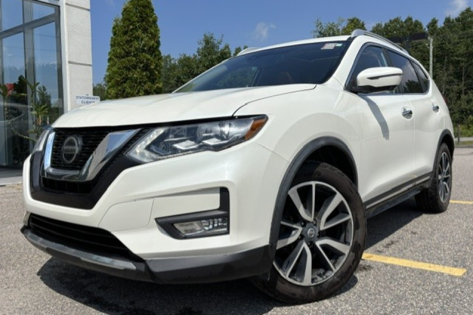 2018 Nissan Rogue - Image 1