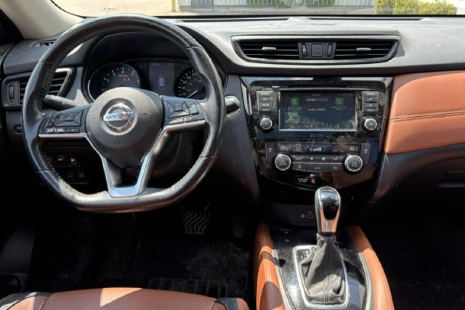 2018 Nissan Rogue - Image 4