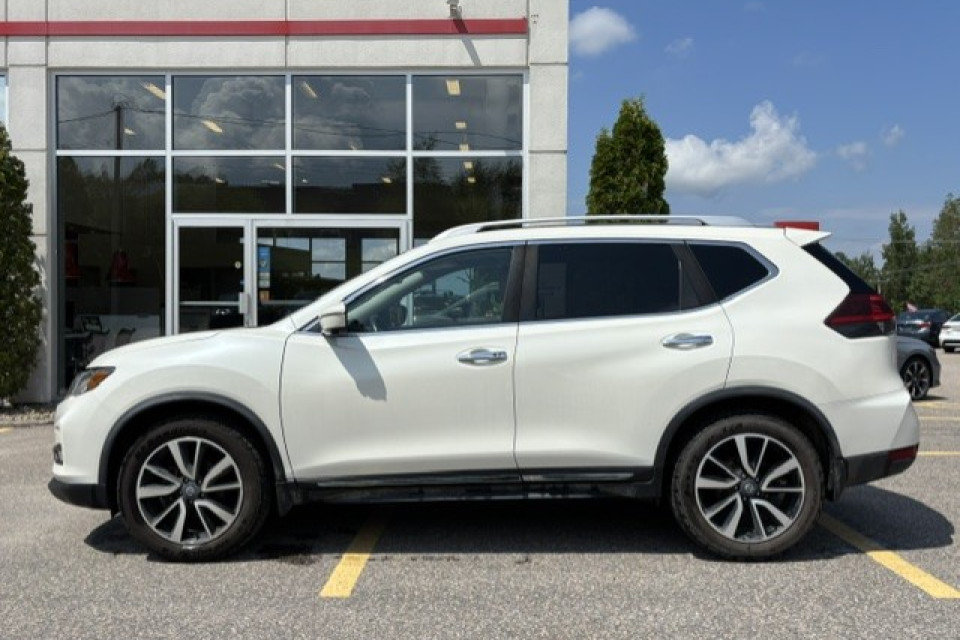 2018 Nissan Rogue - Image 6