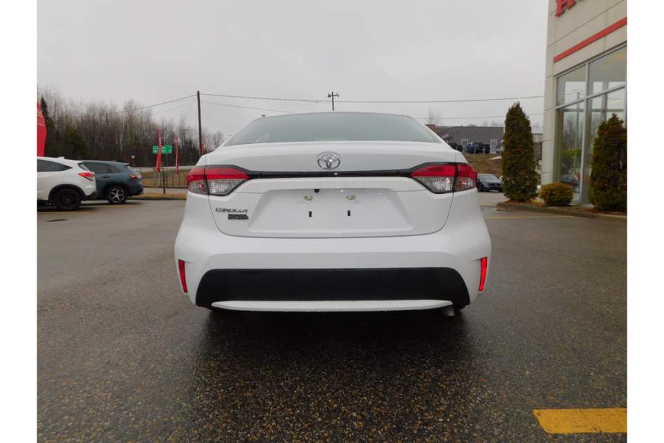 2020 Toyota Corolla - Image 4