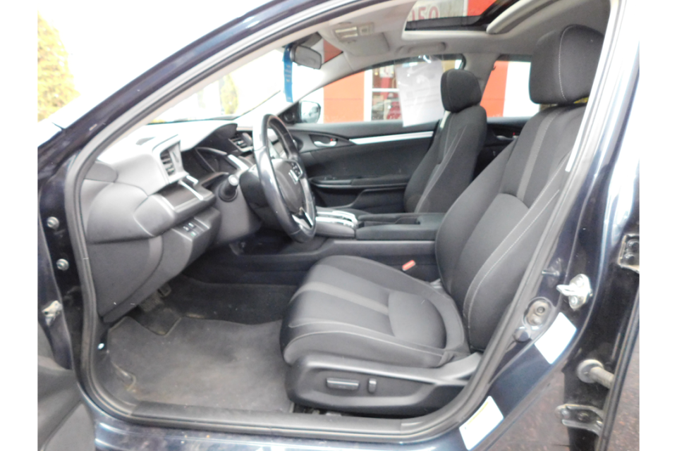 2019 Honda Civic - Image 10