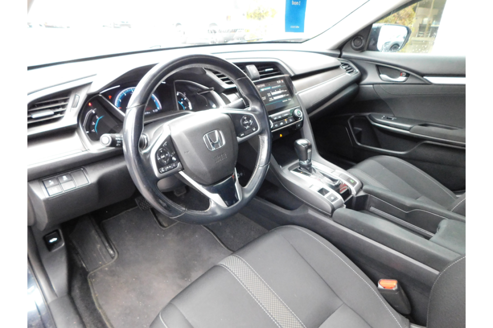2019 Honda Civic - Image 11