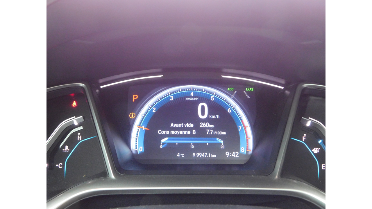2019 Honda Civic - Image 16
