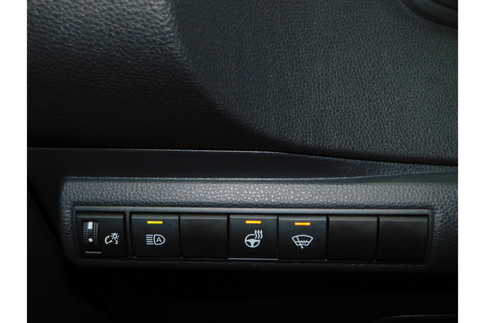 2021 Toyota Corolla - Image 16