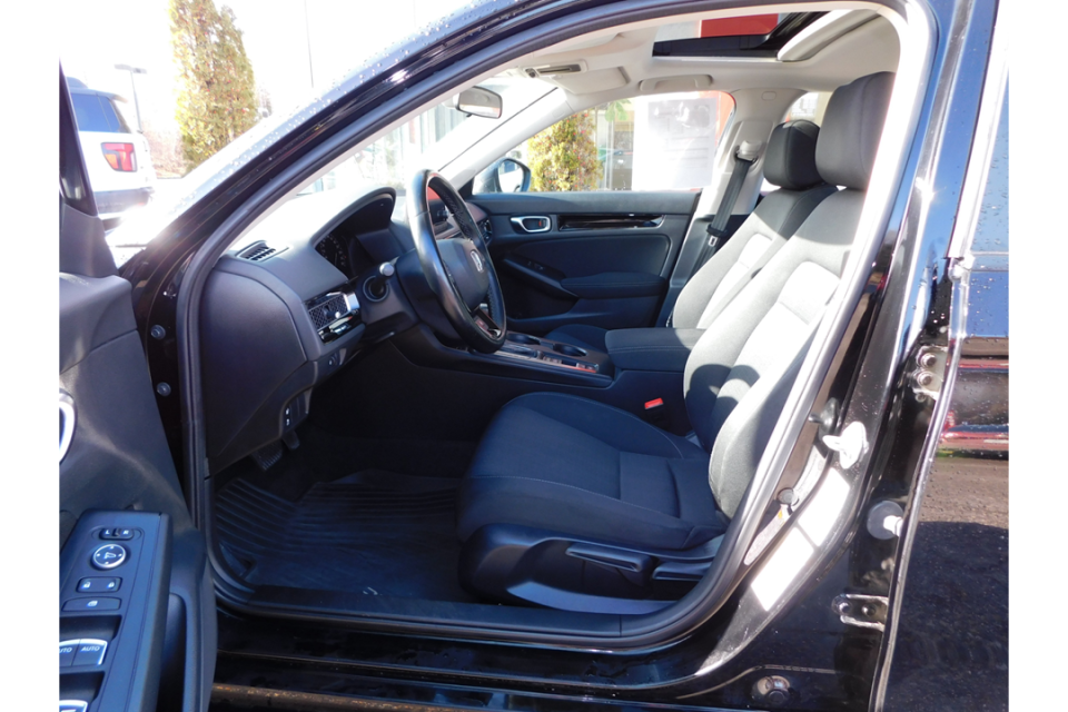 2022 Honda Civic - Image 10