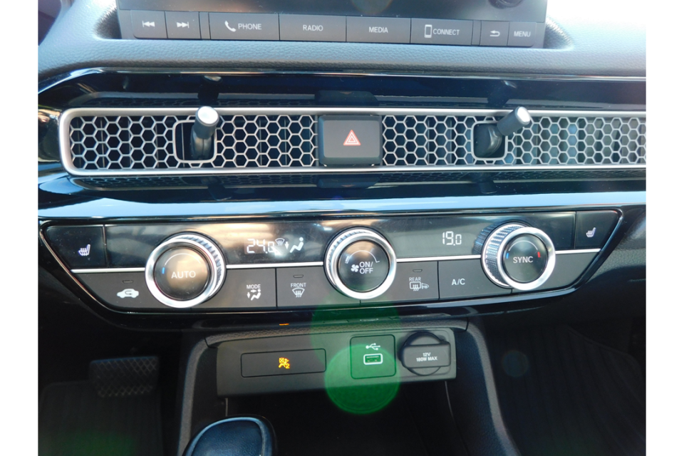 2022 Honda Civic - Image 16