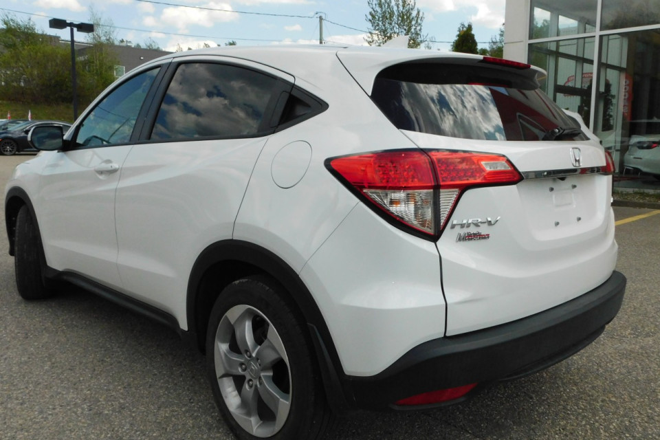 2022 Honda HR-V - Image 3