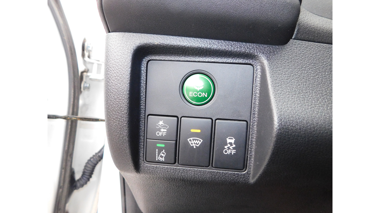 2022 Honda HR-V - Image 13