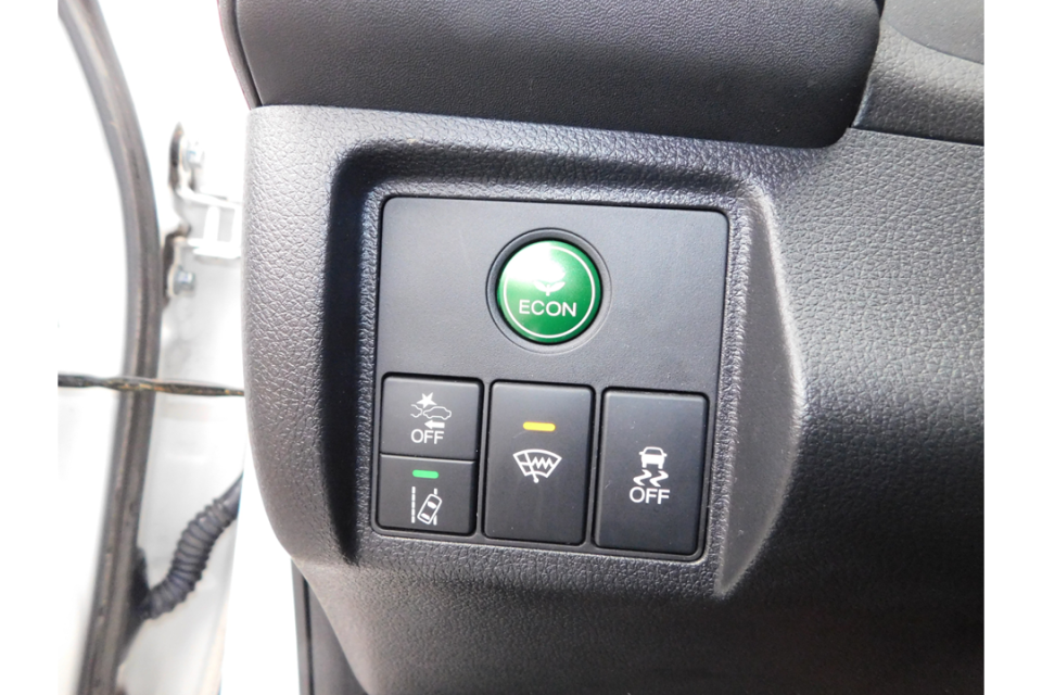 2022 Honda HR-V - Image 13